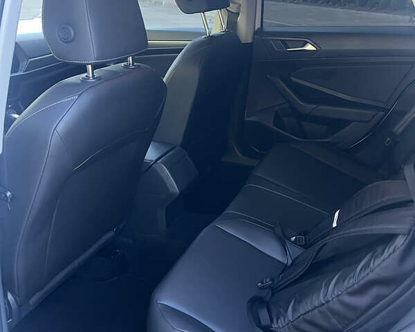 Фольксваген Джетта 2021 в Сумах на Automoto.ua Белый Фольксваген Джетта, объемом двигателя 1.4 л и пробегом 124 тыс. км за 16750 $, фото 14 на Automoto.ua