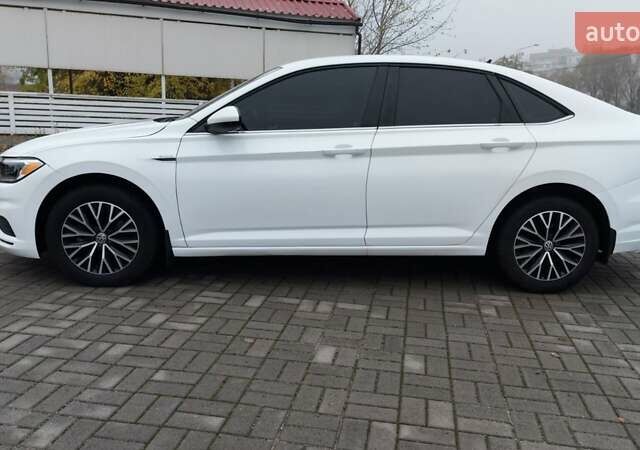 Белый Фольксваген Джетта, объемом двигателя 1.4 л и пробегом 86 тыс. км за 19500 $, фото 3 на Automoto.ua