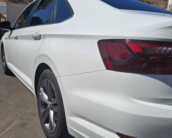 Белый Фольксваген Джетта, объемом двигателя 1.4 л и пробегом 65 тыс. км за 15500 $, фото 5 на Automoto.ua