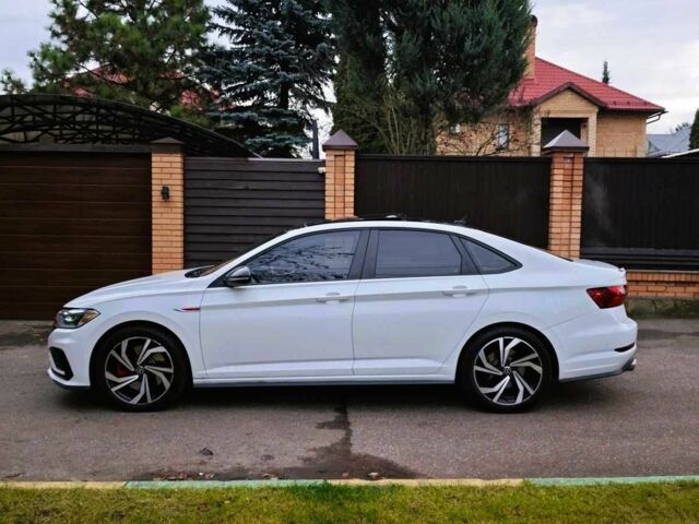 Білий Фольксваген Джетта, об'ємом двигуна 1.4 л та пробігом 105 тис. км за 14000 $, фото 5 на Automoto.ua