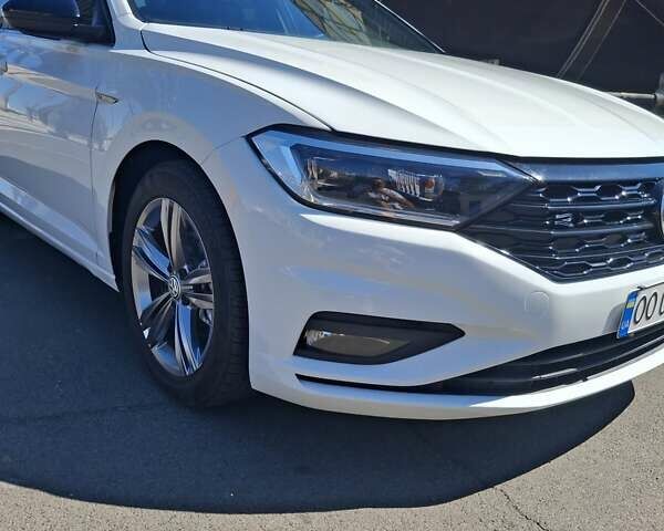 Белый Фольксваген Джетта, объемом двигателя 1.4 л и пробегом 65 тыс. км за 15500 $, фото 2 на Automoto.ua