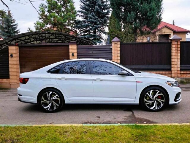 Білий Фольксваген Джетта, об'ємом двигуна 1.4 л та пробігом 105 тис. км за 14000 $, фото 2 на Automoto.ua