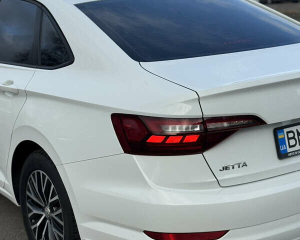 Белый Фольксваген Джетта, объемом двигателя 1.4 л и пробегом 124 тыс. км за 16500 $, фото 9 на Automoto.ua