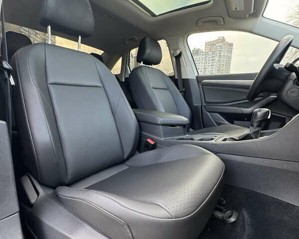 Белый Фольксваген Джетта, объемом двигателя 1.4 л и пробегом 124 тыс. км за 16500 $, фото 22 на Automoto.ua