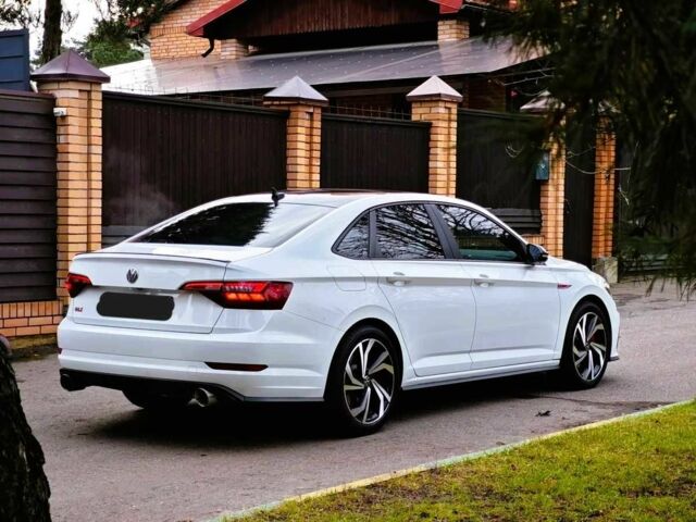 Білий Фольксваген Джетта, об'ємом двигуна 1.4 л та пробігом 105 тис. км за 14000 $, фото 3 на Automoto.ua