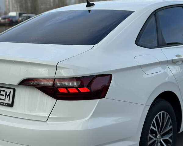 Белый Фольксваген Джетта, объемом двигателя 1.4 л и пробегом 124 тыс. км за 16500 $, фото 11 на Automoto.ua