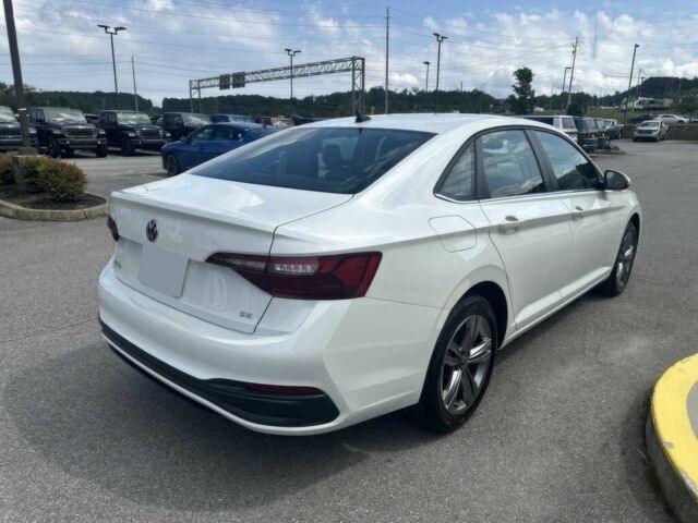 Белый Фольксваген Джетта, объемом двигателя 1.5 л и пробегом 29 тыс. км за 3200 $, фото 4 на Automoto.ua