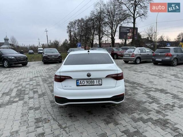 Білий Фольксваген Джетта, об'ємом двигуна 1.5 л та пробігом 110 тис. км за 19999 $, фото 9 на Automoto.ua