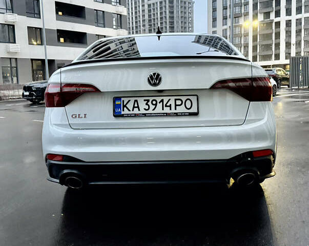 Білий Фольксваген Джетта, об'ємом двигуна 1.98 л та пробігом 104 тис. км за 23000 $, фото 3 на Automoto.ua