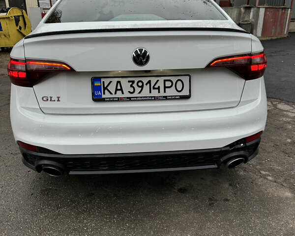 Белый Фольксваген Джетта, объемом двигателя 2 л и пробегом 102 тыс. км за 21200 $, фото 2 на Automoto.ua