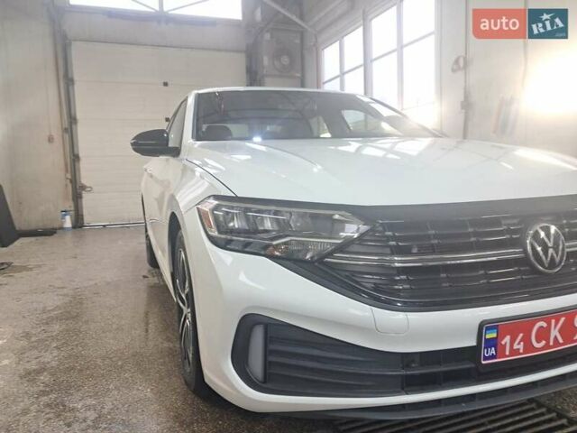 Белый Фольксваген Джетта, объемом двигателя 1.5 л и пробегом 92 тыс. км за 15950 $, фото 15 на Automoto.ua