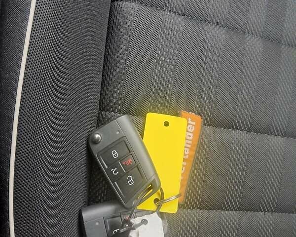 Белый Фольксваген Джетта, объемом двигателя 1.5 л и пробегом 92 тыс. км за 15950 $, фото 7 на Automoto.ua