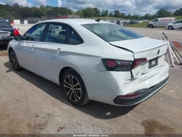 Белый Фольксваген Джетта, объемом двигателя 1.5 л и пробегом 113 тыс. км за 5500 $, фото 2 на Automoto.ua