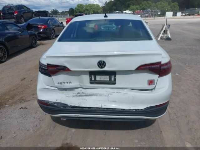 Белый Фольксваген Джетта, объемом двигателя 1.5 л и пробегом 113 тыс. км за 5500 $, фото 15 на Automoto.ua