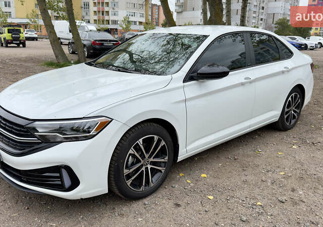 Белый Фольксваген Джетта, объемом двигателя 1.5 л и пробегом 12 тыс. км за 21999 $, фото 19 на Automoto.ua