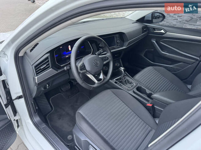 Фольксваген Джетта 2024 в Луцке на Automoto.ua Белый Фольксваген Джетта, объемом двигателя 1.5 л и пробегом 2 тыс. км за 19900 $, фото 15 на Automoto.ua