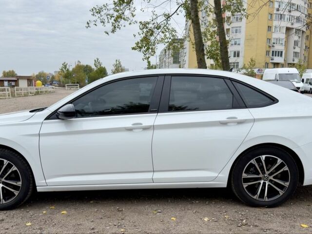 Белый Фольксваген Джетта, объемом двигателя 1.5 л и пробегом 12 тыс. км за 21999 $, фото 2 на Automoto.ua