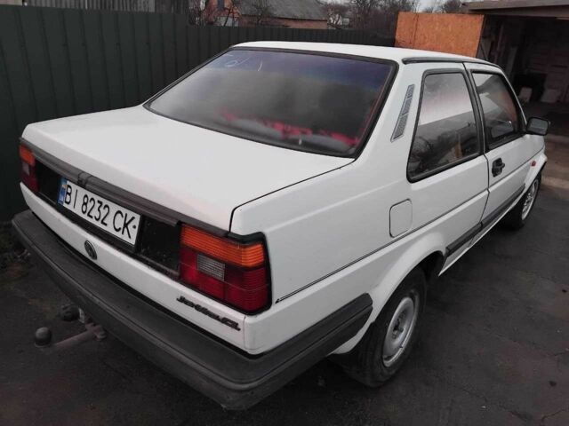 Белый Фольксваген Джетта, объемом двигателя 1.6 л и пробегом 332 тыс. км за 2750 $, фото 2 на Automoto.ua