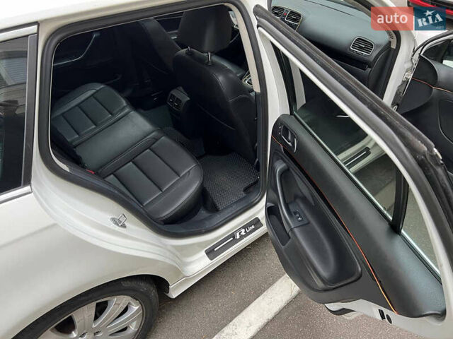 Білий Фольксваген Джетта, об'ємом двигуна 2 л та пробігом 243 тис. км за 7500 $, фото 7 на Automoto.ua