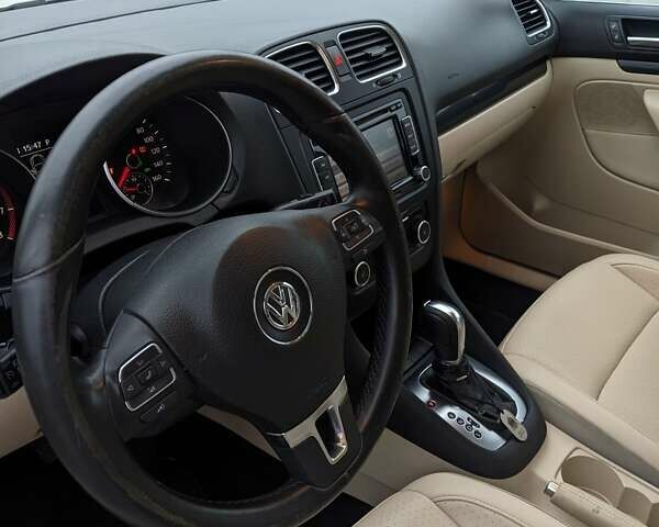 Белый Фольксваген Джетта, объемом двигателя 2.5 л и пробегом 268 тыс. км за 8500 $, фото 14 на Automoto.ua