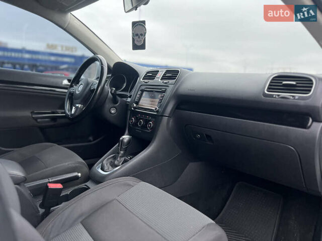 Белый Фольксваген Джетта, объемом двигателя 2.5 л и пробегом 258 тыс. км за 6500 $, фото 38 на Automoto.ua