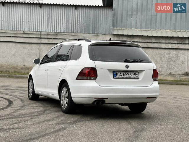 Белый Фольксваген Джетта, объемом двигателя 2.5 л и пробегом 258 тыс. км за 6500 $, фото 6 на Automoto.ua