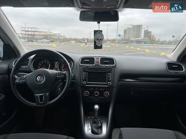 Белый Фольксваген Джетта, объемом двигателя 2.5 л и пробегом 259 тыс. км за 7200 $, фото 12 на Automoto.ua