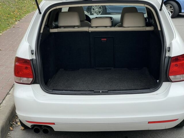 Фольксваген Джетта 2012 в Киеве на Automoto.ua Белый Фольксваген Джетта, объемом двигателя 2 л и пробегом 278 тыс. км за 8500 $, фото 18 на Automoto.ua