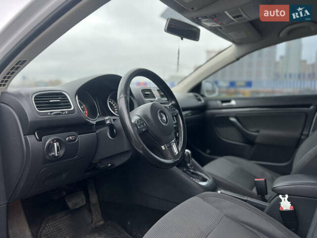 Белый Фольксваген Джетта, объемом двигателя 2.5 л и пробегом 258 тыс. км за 6500 $, фото 32 на Automoto.ua