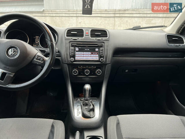 Белый Фольксваген Джетта, объемом двигателя 2.5 л и пробегом 258 тыс. км за 6500 $, фото 22 на Automoto.ua