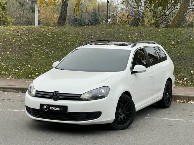 Фольксваген Джетта 2012 в Киеве на Automoto.ua Белый Фольксваген Джетта, объемом двигателя 2 л и пробегом 278 тыс. км за 8500 $, фото 1 на Automoto.ua