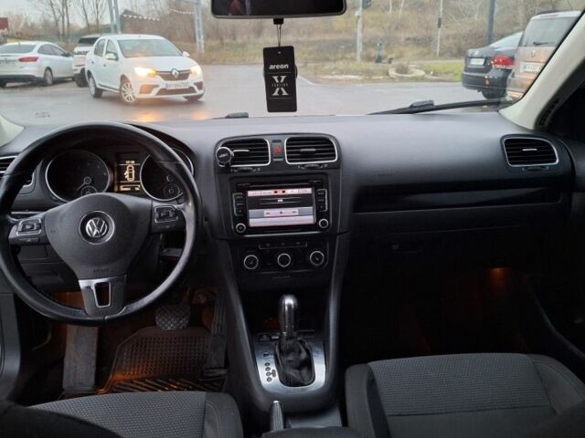 Белый Фольксваген Джетта, объемом двигателя 2.5 л и пробегом 259 тыс. км за 6100 $, фото 16 на Automoto.ua