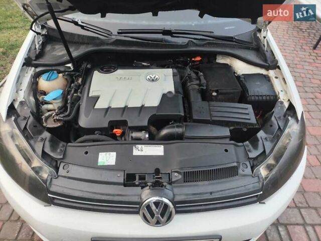 Белый Фольксваген Джетта, объемом двигателя 2 л и пробегом 305 тыс. км за 7500 $, фото 6 на Automoto.ua