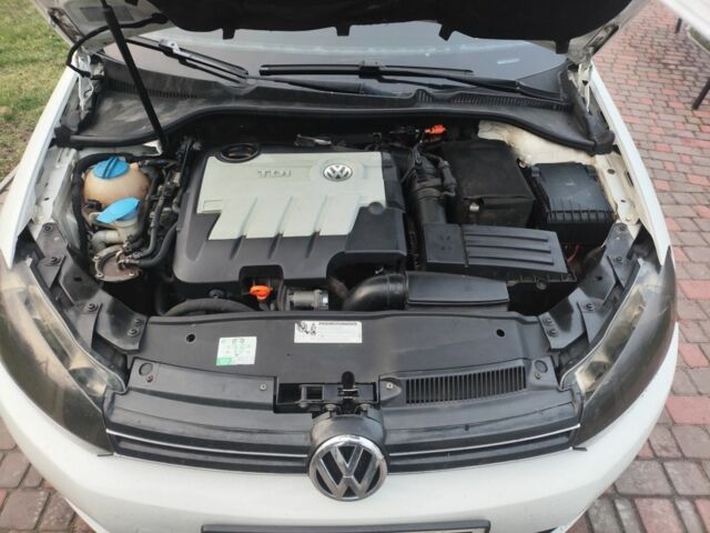 Белый Фольксваген Джетта, объемом двигателя 2 л и пробегом 305 тыс. км за 7500 $, фото 7 на Automoto.ua