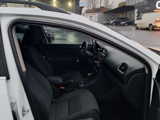 Белый Фольксваген Джетта, объемом двигателя 2.5 л и пробегом 259 тыс. км за 6100 $, фото 17 на Automoto.ua