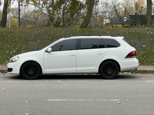 Фольксваген Джетта 2012 в Киеве на Automoto.ua Белый Фольксваген Джетта, объемом двигателя 2 л и пробегом 278 тыс. км за 8500 $, фото 2 на Automoto.ua