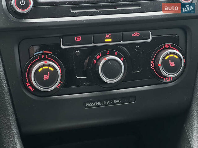 Белый Фольксваген Джетта, объемом двигателя 2.5 л и пробегом 258 тыс. км за 6500 $, фото 37 на Automoto.ua