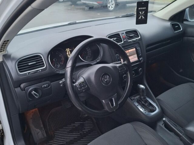 Белый Фольксваген Джетта, объемом двигателя 2.5 л и пробегом 259 тыс. км за 6100 $, фото 12 на Automoto.ua