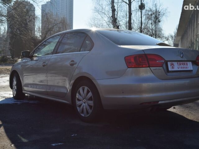 Бежевый Фольксваген Джетта, объемом двигателя 0 л и пробегом 223 тыс. км за 9600 $, фото 5 на Automoto.ua