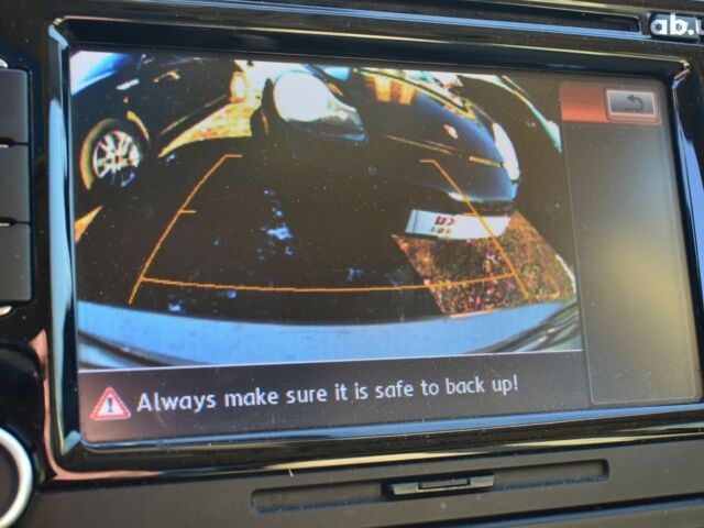 Бежевый Фольксваген Джетта, объемом двигателя 0 л и пробегом 223 тыс. км за 9600 $, фото 13 на Automoto.ua