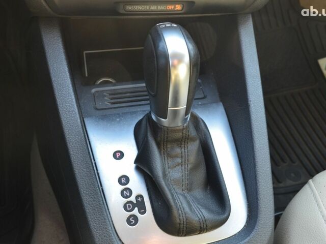 Бежевый Фольксваген Джетта, объемом двигателя 0 л и пробегом 223 тыс. км за 9600 $, фото 16 на Automoto.ua