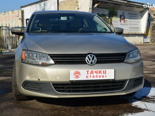 Бежевый Фольксваген Джетта, объемом двигателя 0 л и пробегом 223 тыс. км за 9600 $, фото 1 на Automoto.ua