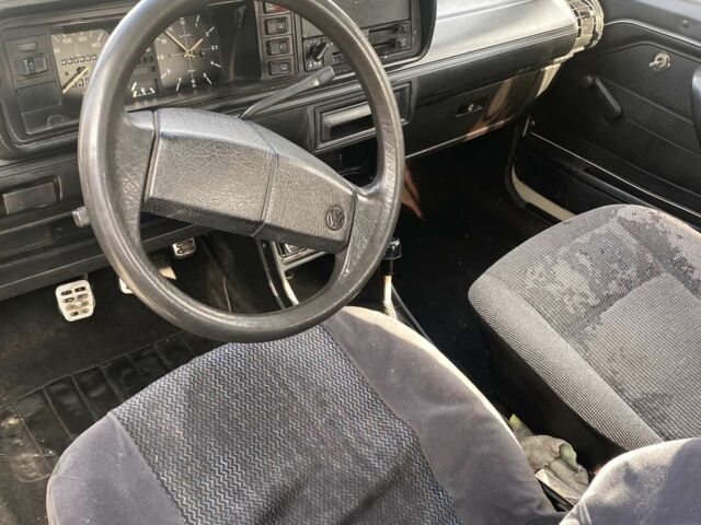 Бежевий Фольксваген Джетта, об'ємом двигуна 1.8 л та пробігом 88 тис. км за 955 $, фото 2 на Automoto.ua