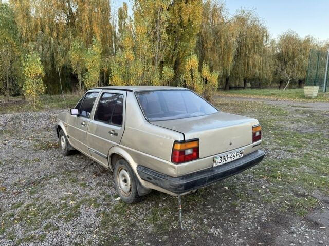 Бежевий Фольксваген Джетта, об'ємом двигуна 1.6 л та пробігом 378 тис. км за 1200 $, фото 3 на Automoto.ua