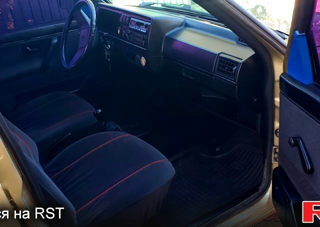 Фольксваген Джетта 1986 в Броварах на Automoto.ua Бежевый Фольксваген Джетта, объемом двигателя 1.6 л и пробегом 170 тыс. км за 1500 $, фото 6 на Automoto.ua