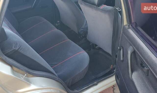 Бежевый Фольксваген Джетта, объемом двигателя 1.6 л и пробегом 170 тыс. км за 1500 $, фото 7 на Automoto.ua