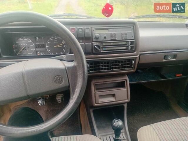 Бежевый Фольксваген Джетта, объемом двигателя 1.8 л и пробегом 250 тыс. км за 1250 $, фото 7 на Automoto.ua