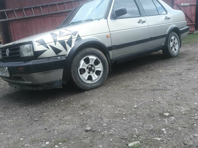 Бежевий Фольксваген Джетта, об'ємом двигуна 1.6 л та пробігом 1000 тис. км за 900 $, фото 1 на Automoto.ua