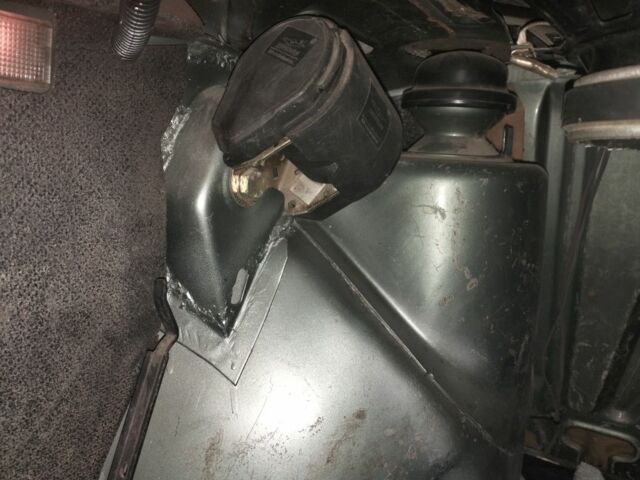 Бежевый Фольксваген Джетта, объемом двигателя 1 л и пробегом 330 тыс. км за 1399 $, фото 4 на Automoto.ua