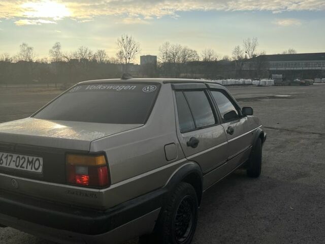 Бежевый Фольксваген Джетта, объемом двигателя 1.3 л и пробегом 325 тыс. км за 1000 $, фото 3 на Automoto.ua